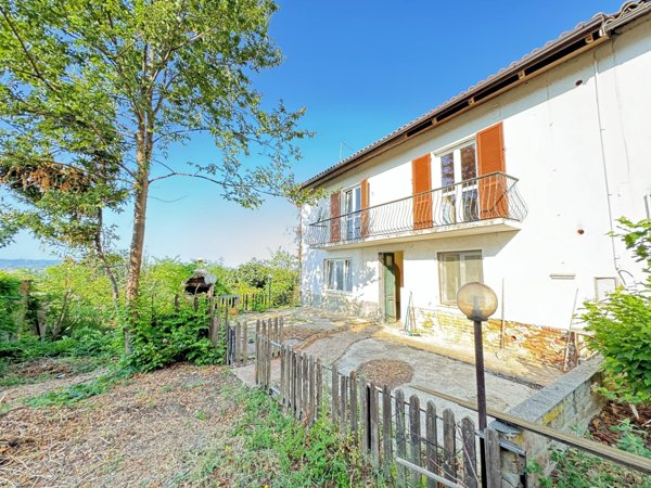 casa indipendente in vendita a Vaglio Serra