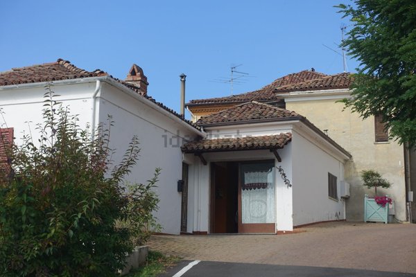 appartamento in vendita a Vaglio Serra