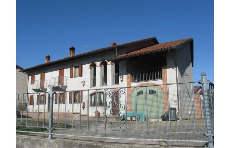 casa indipendente in vendita a Valfenera in zona San Sebastiano