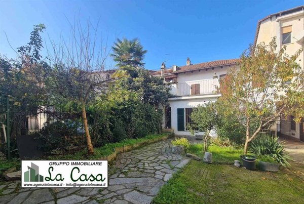 casa indipendente in vendita a Valfenera