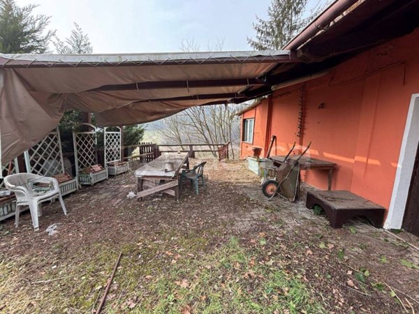 terreno agricolo in vendita a Valfenera