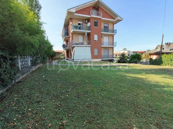 casa indipendente in vendita a Valfenera