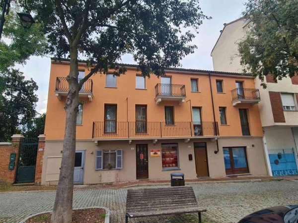 casa indipendente in vendita a Valfenera