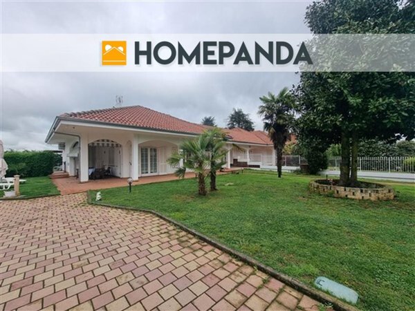 casa indipendente in vendita a Valfenera