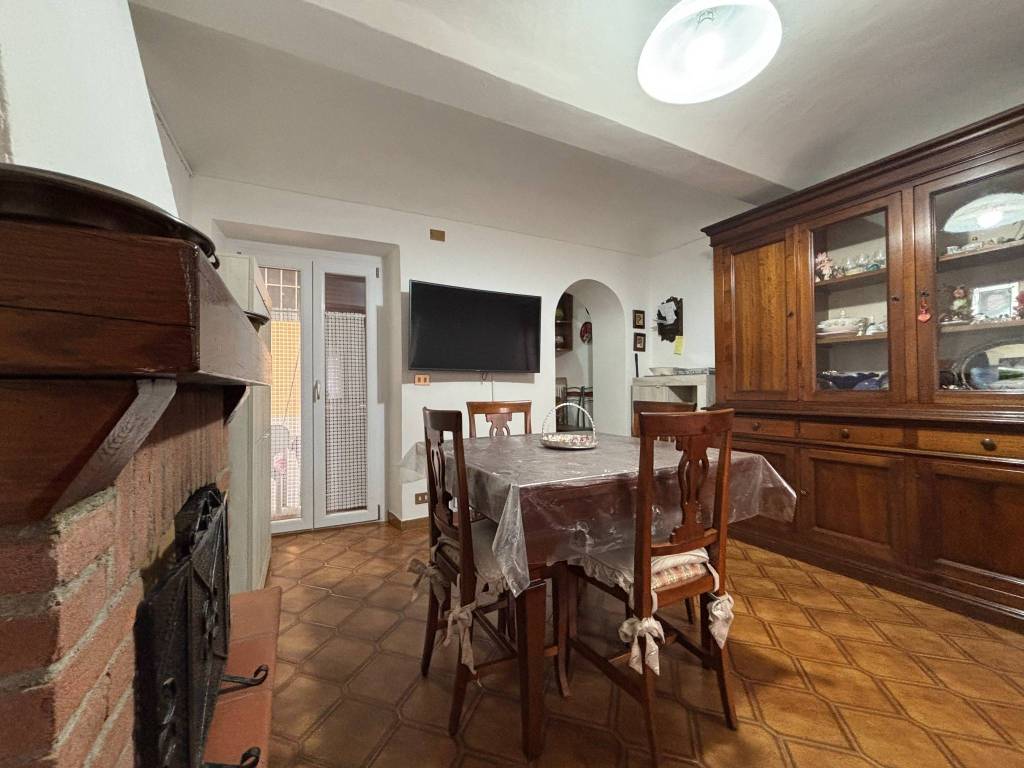 casa indipendente in vendita a Valfenera