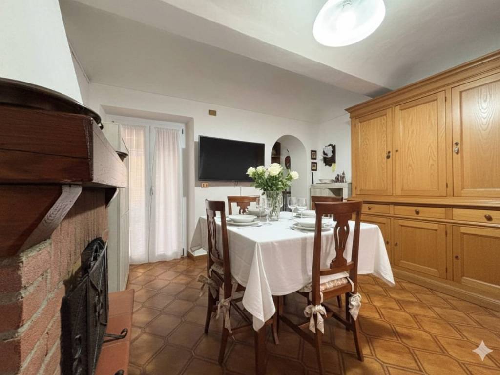 casa indipendente in vendita a Valfenera