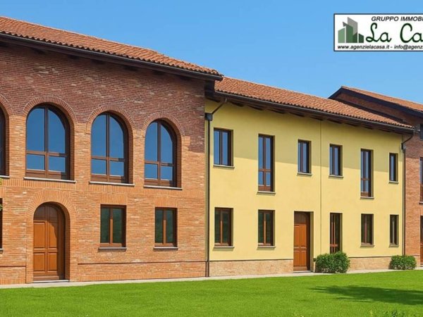 casa indipendente in vendita a Valfenera