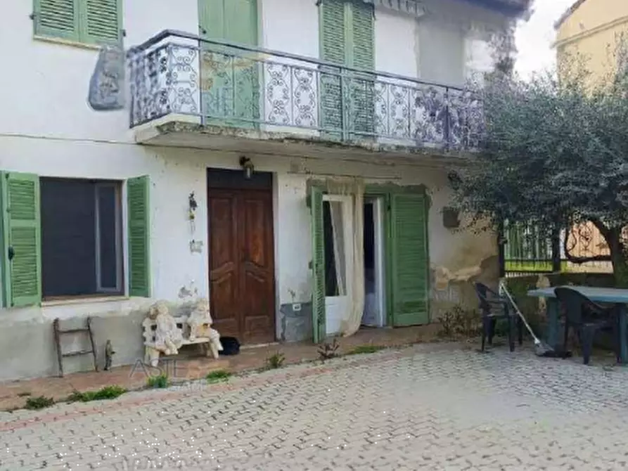 casa indipendente in vendita a Valfenera