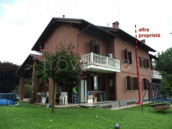 casa indipendente in vendita a Valfenera in zona San Sebastiano