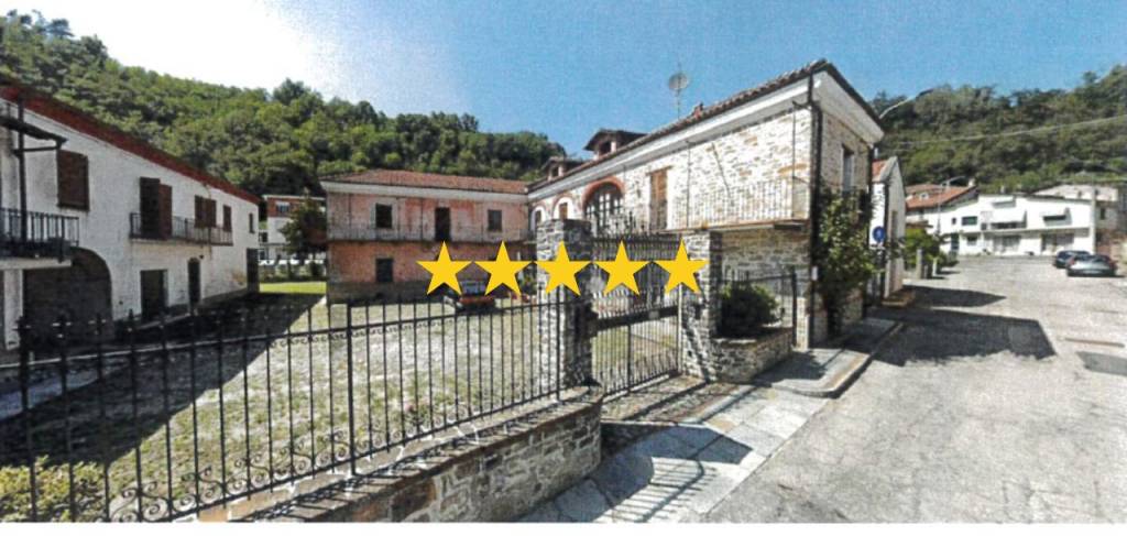 appartamento in vendita a Vesime