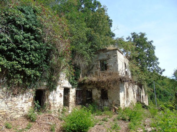 casale in vendita a Vesime