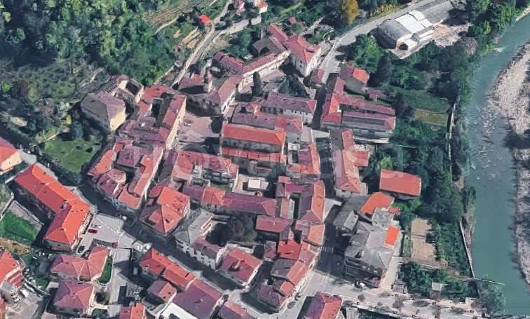 locale di sgombero in vendita a Vesime