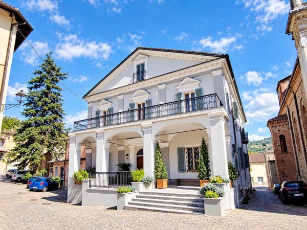 casa indipendente in vendita a Vesime