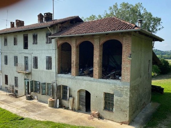 casale in vendita a Viale