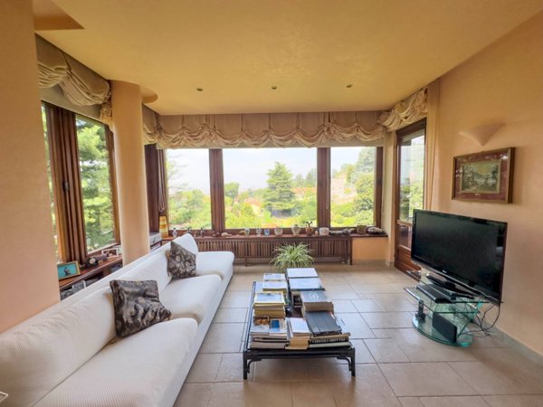 appartamento in vendita a Viale