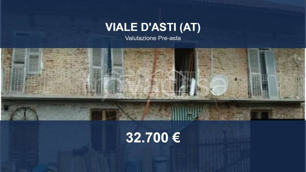 casa indipendente in vendita a Viale