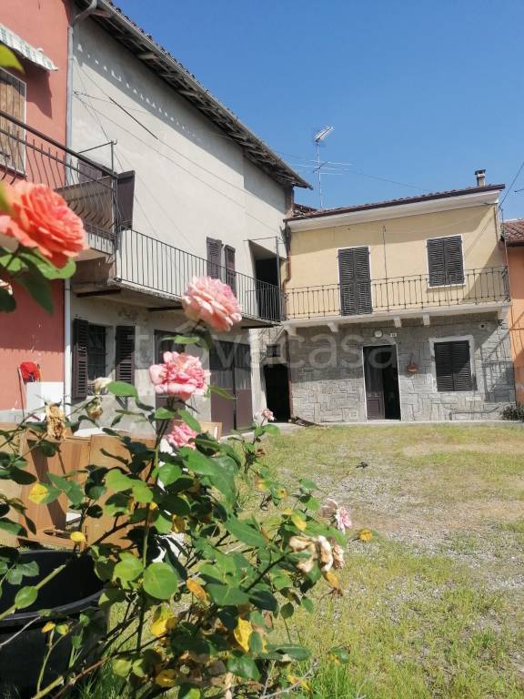 appartamento in vendita a Viarigi