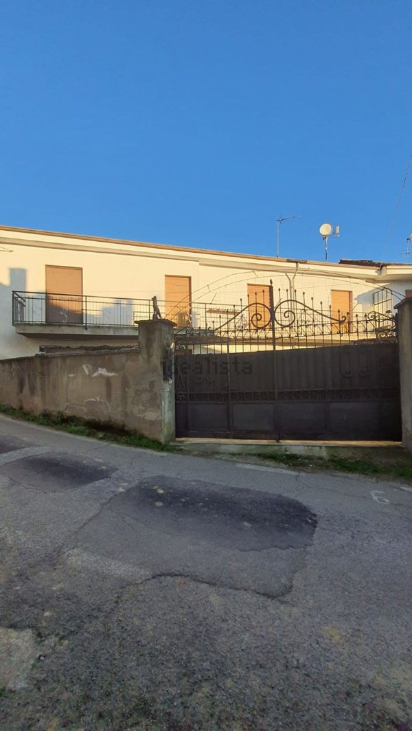 casa indipendente in vendita a Viarigi