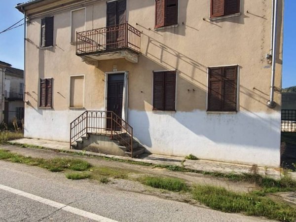 casa indipendente in vendita a Viarigi in zona Accorneri