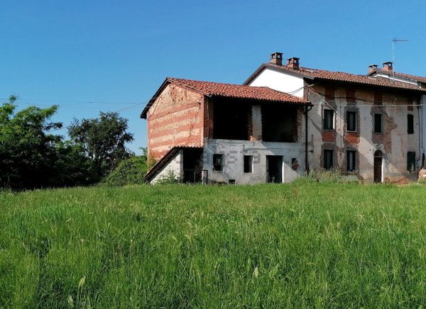 casa indipendente in vendita a Viarigi