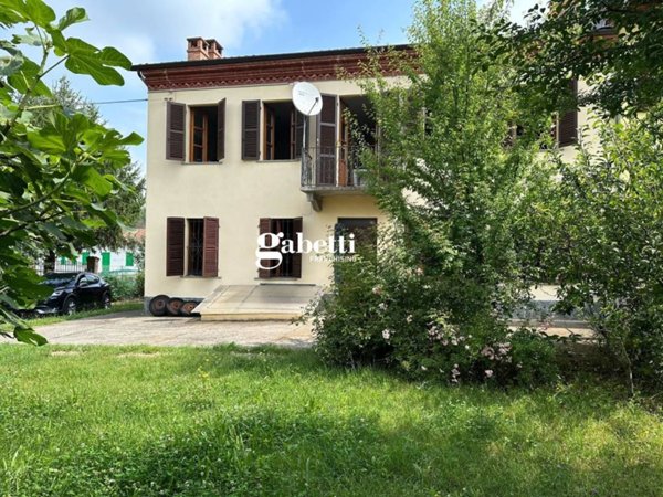 casa indipendente in vendita a Viarigi