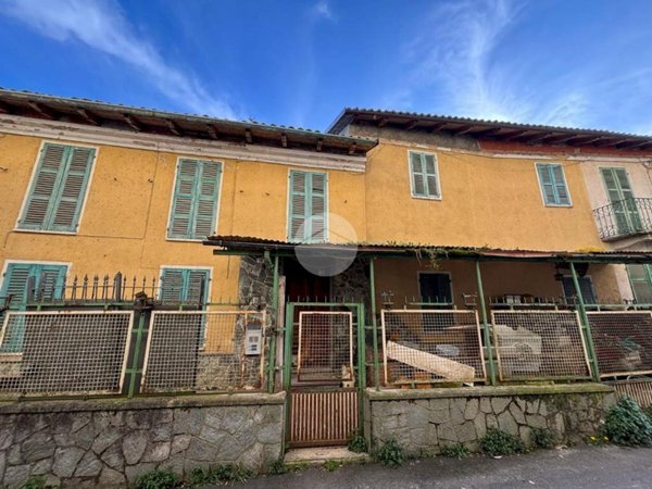 casa semindipendente in vendita a Viarigi