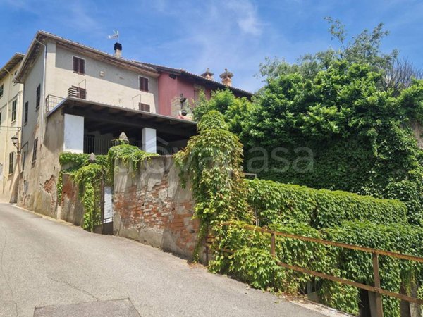 casa indipendente in vendita a Viarigi