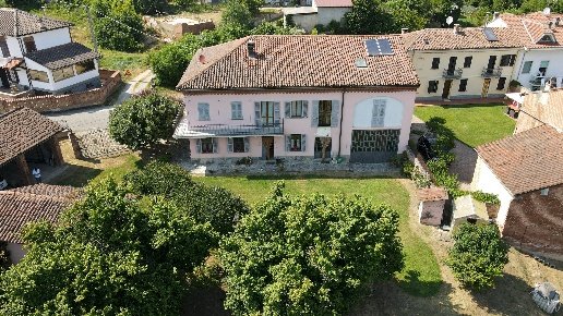 casa indipendente in vendita a Viarigi