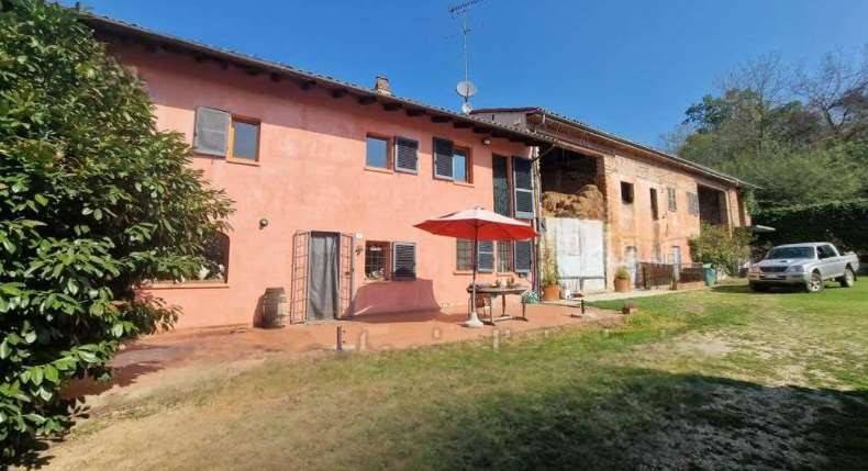 casa indipendente in vendita a Viarigi in zona Marchetti