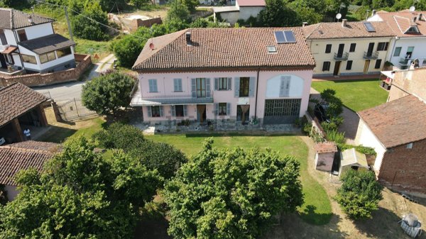 casa indipendente in vendita a Viarigi