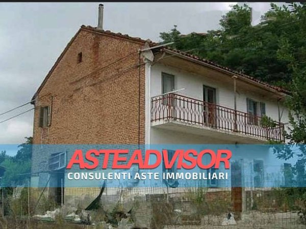 casa indipendente in vendita a Viarigi in zona Arrobio