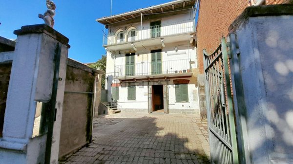 casa indipendente in vendita a Viarigi