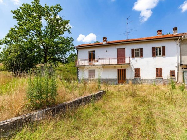 casa semindipendente in vendita a Viarigi in zona Accorneri