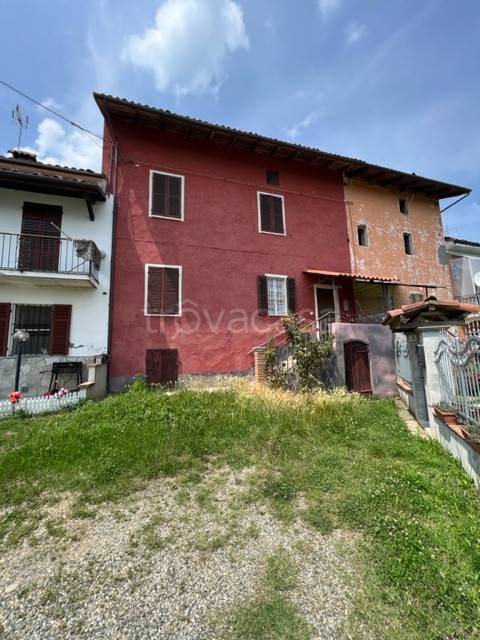 casa indipendente in vendita a Viarigi in zona Accorneri