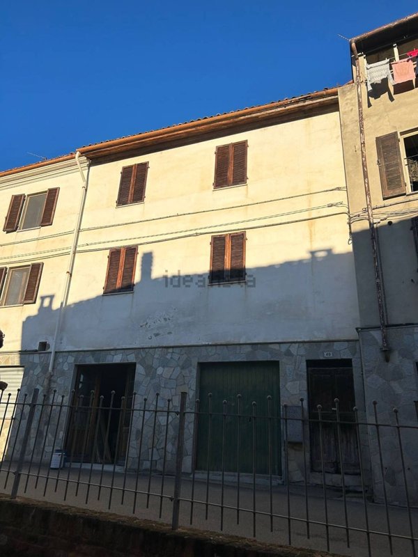 quadrivano in vendita a Viarigi in zona Accorneri