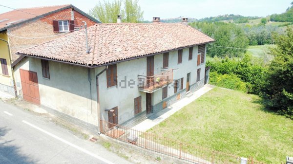 casa indipendente in vendita a Vigliano d'Asti