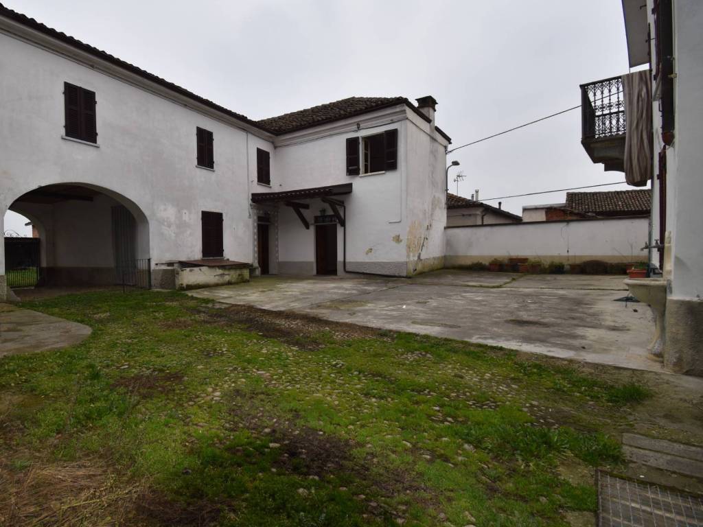 casale in vendita a Vigliano d'Asti