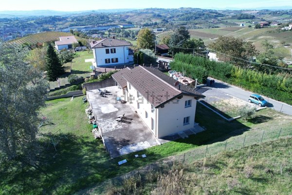 casa indipendente in vendita a Vigliano d'Asti