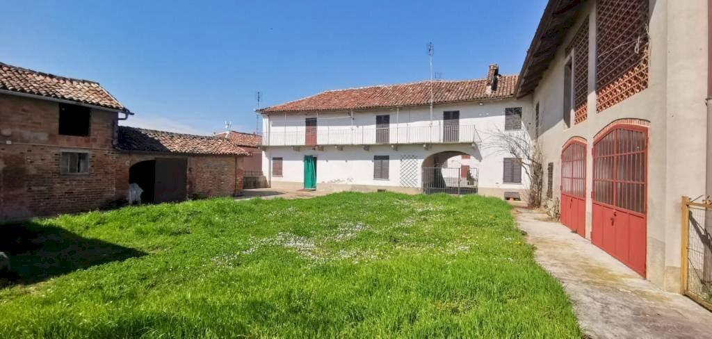 casale in vendita a Vigliano d'Asti