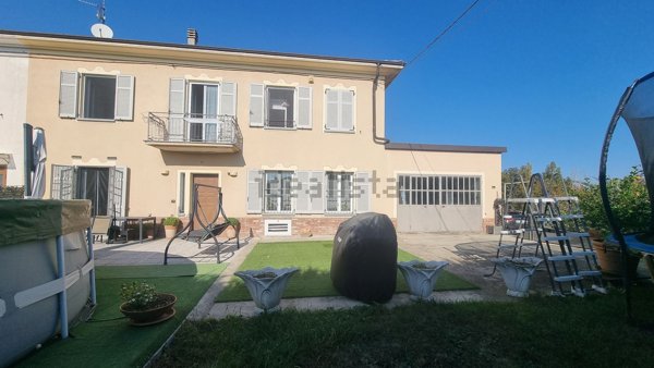 pentavano in vendita a Vigliano d'Asti