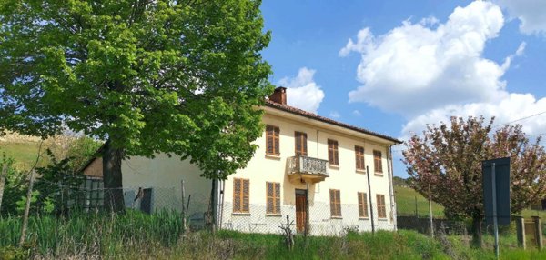casa indipendente in vendita a Vigliano d'Asti in zona Quassolo
