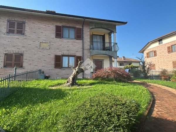 casa indipendente in vendita a Villafranca d'Asti