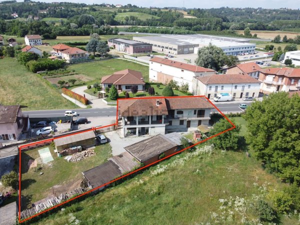 casa indipendente in vendita a Villafranca d'Asti