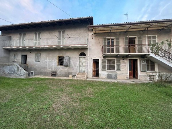 casa indipendente in vendita a Villafranca d'Asti