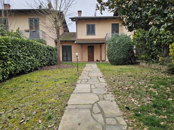 casa indipendente in vendita a Villafranca d'Asti