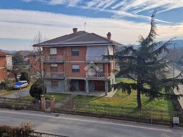 casa indipendente in vendita a Villafranca d'Asti