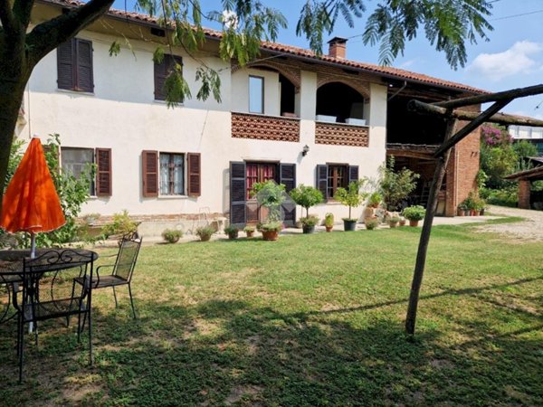 casa semindipendente in vendita a Villafranca d'Asti in zona San Grato