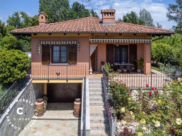 casa indipendente in vendita a Villafranca d'Asti