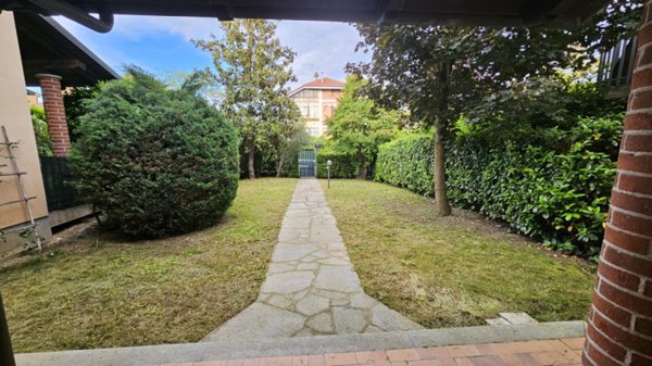 casa indipendente in vendita a Villafranca d'Asti