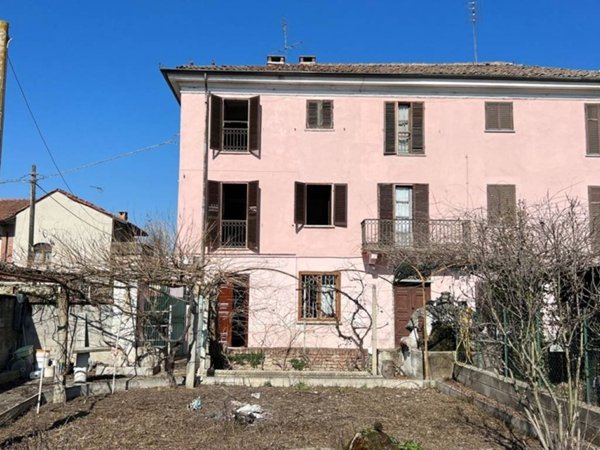 casa indipendente in vendita a Villafranca d'Asti in zona Antoniassi